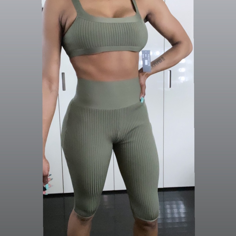 2pc Ribbed Bandage Set - Picture 2 of 10